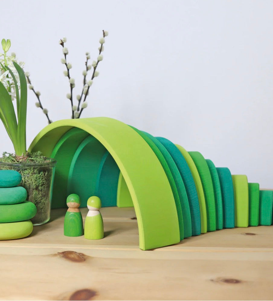Grimm’s Large Meadow Green 12-piece Rainbow