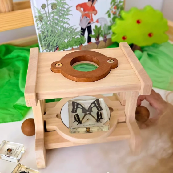 Qtoys Natural Wooden Microscope