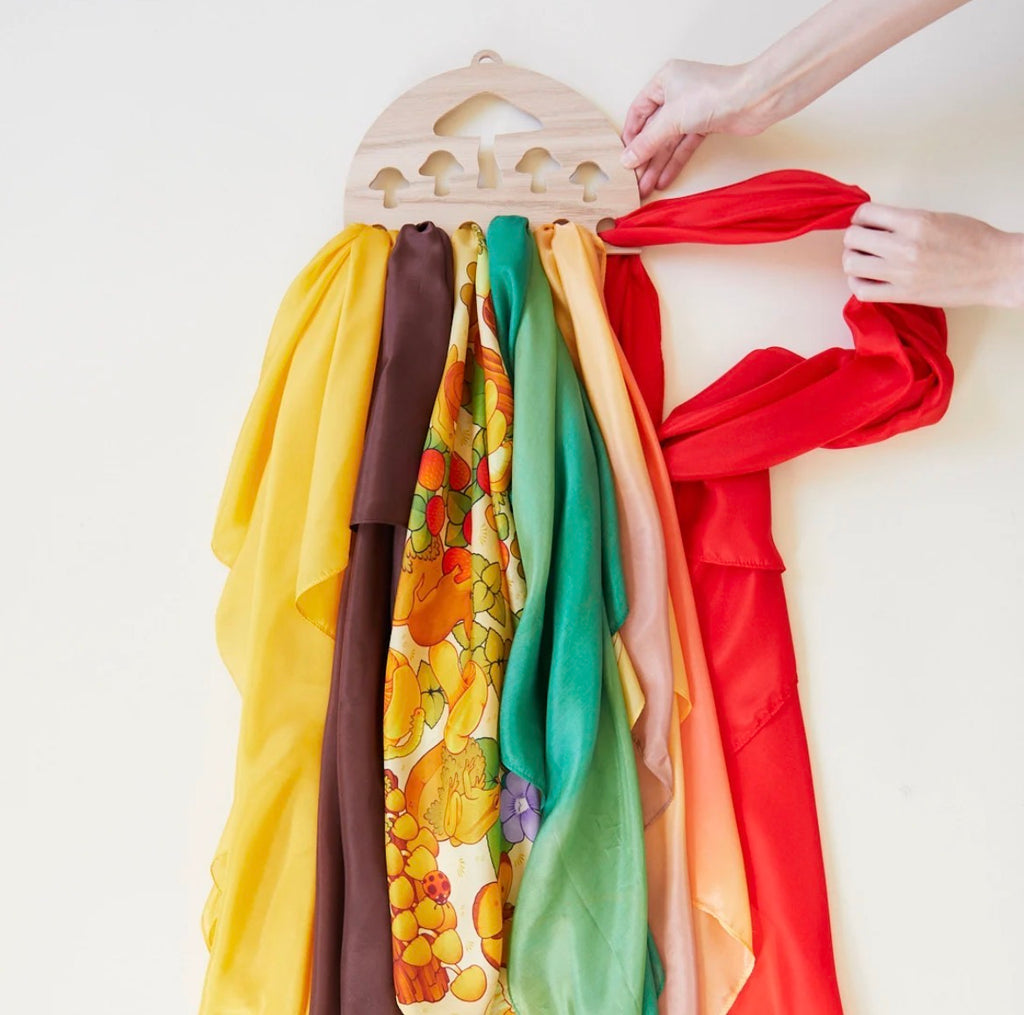 Playsilk Display