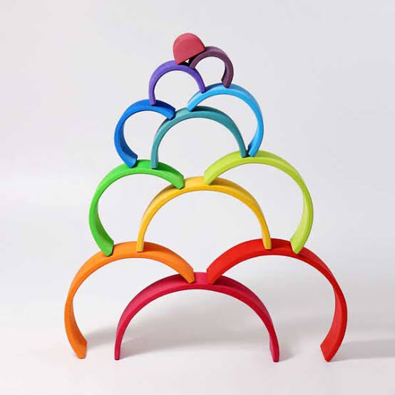 Grimm’s Large 12-piece Rainbow