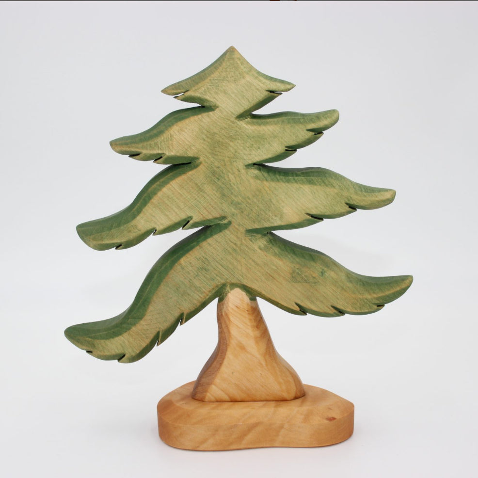 Predan Medium Pine Tree