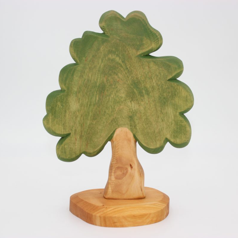 Predan Large Woody Oak Tree